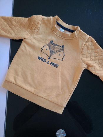 Pull jaune