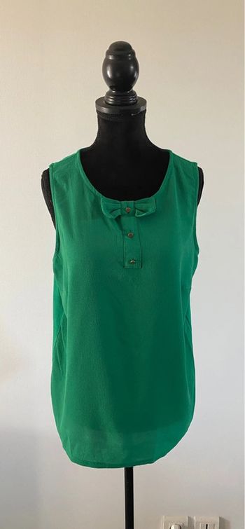 Blouse Naf Naf verte taille 40 manches courtes