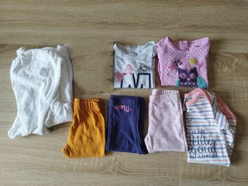 Lot 7 vêtements 9 mois 