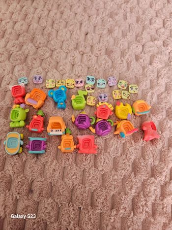 Petites figurines