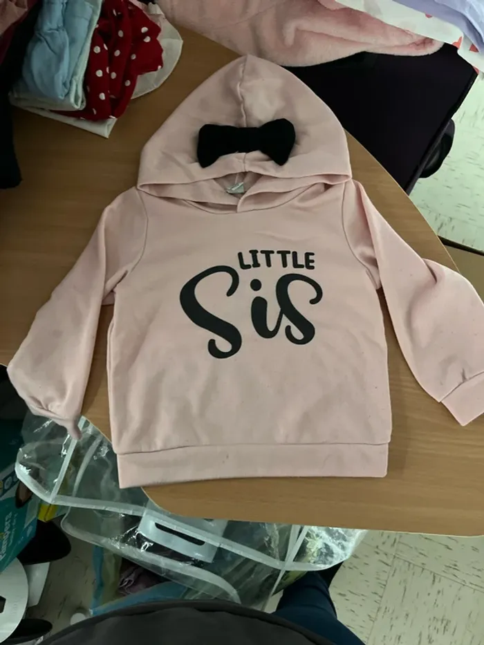 Pull à capuche + jogging