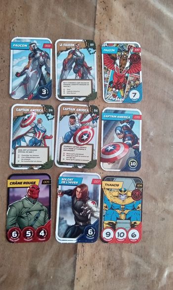 Lot de cartes à collectionner Marvel Avengers captain america