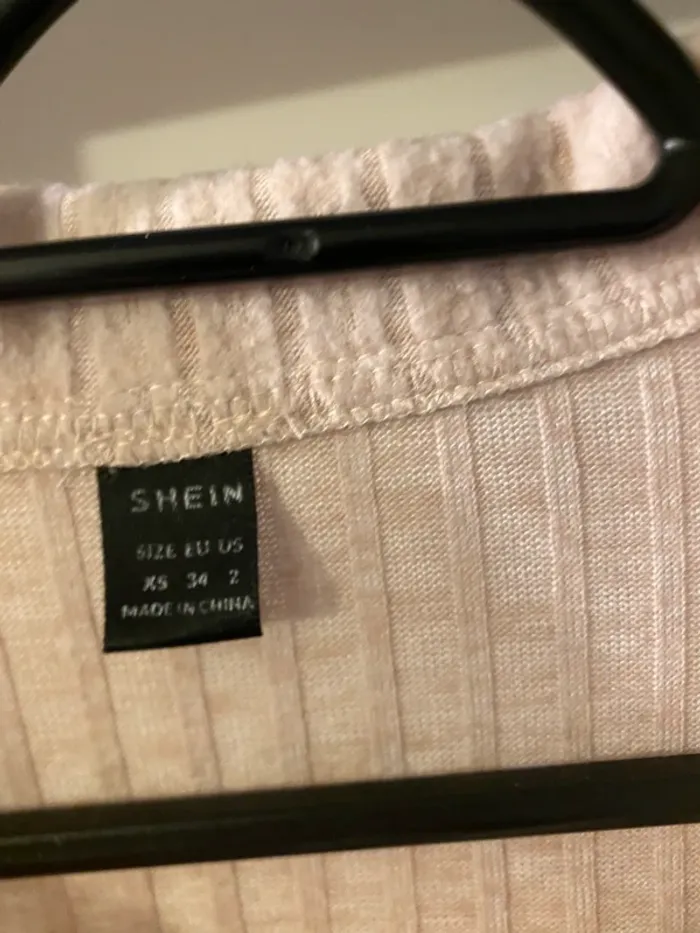 Pull à col beige XS- shein - photo numéro 2