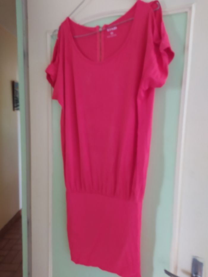 Robe petite manches
