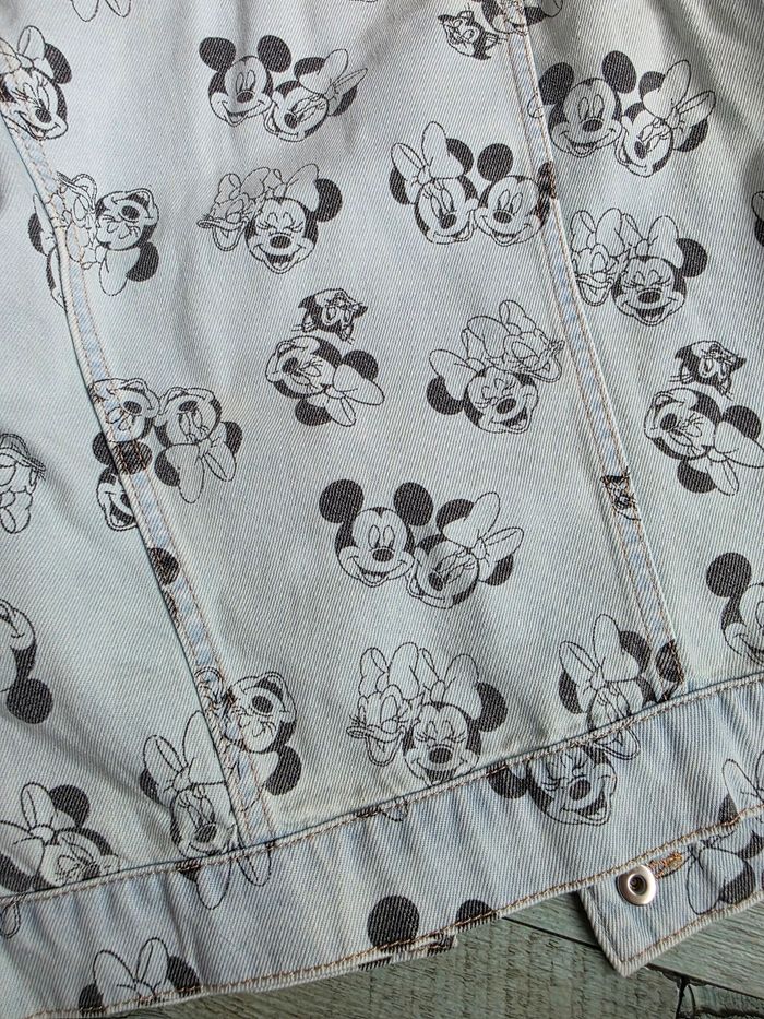Veste en jean disney mickey et minnie h&m 9 / 10 ans saison printemps - été - photo numéro 6