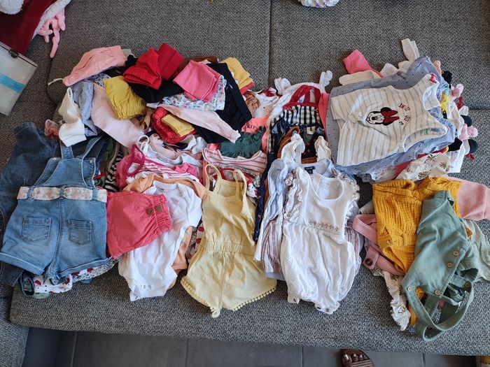 Mots vêtements bébé filles été 157 pièces