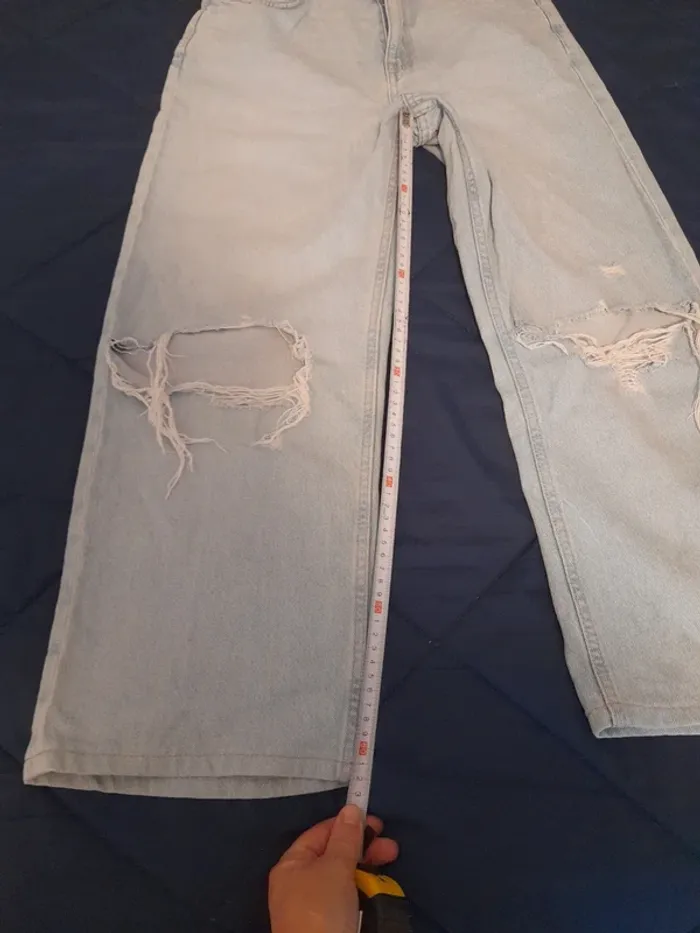 Jeans taille 12 ans - photo numéro 8