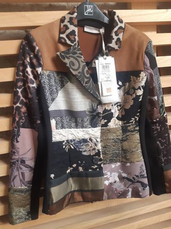 Rinascimento veste T.36/38 neuve