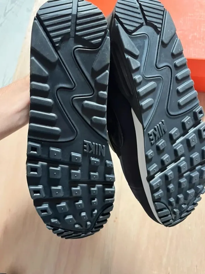 Nike Air Max 90 Futura Black White 40,5 - photo numéro 4