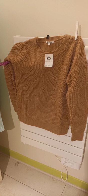 Pull marron