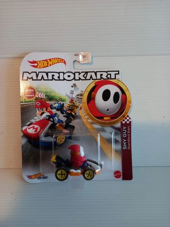 Hotwheel mario kart shy guy