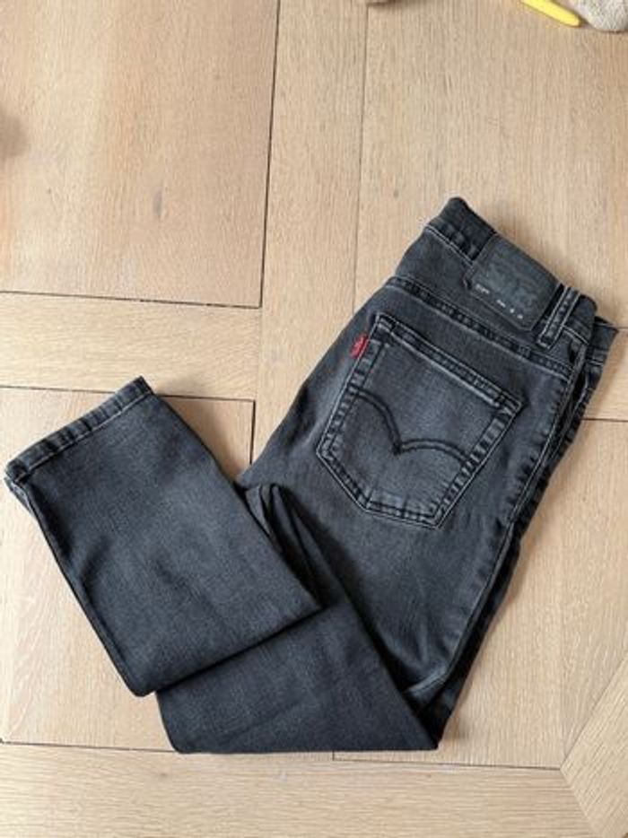 Jean Levi´s 519 Extrême Skinny noir - photo numéro 1