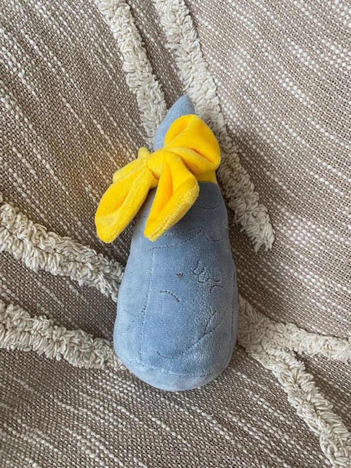 Peluche doudou 22cm Astérix Obelix bleu avec menhir à noeud jaune très bon état - photo numéro 6