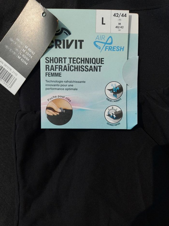 Short sport léger respirant - photo numéro 2