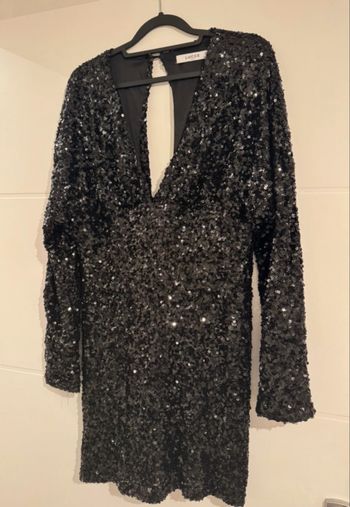 Robe de soirée noire à paillettes