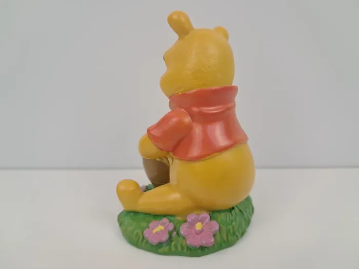 Figurine Winnie L'Ourson de Walt Disney - photo numéro 4