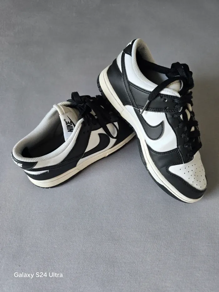 Nike dunk Low Rétro Panda - Taille 36,5