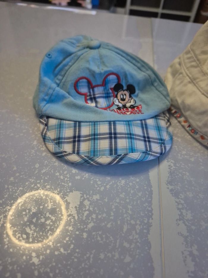 Lot de 3 chapeaux Disney Mickey et winnie - photo numéro 2