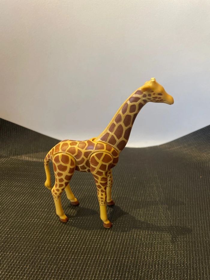 Playmobil figurine girafe adulte 1 oreille et cornes antennes Cassées animaux sauvages - photo numéro 2