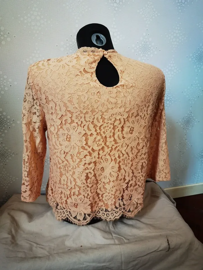 D1785 - haut femme taille 34 - photo numéro 2