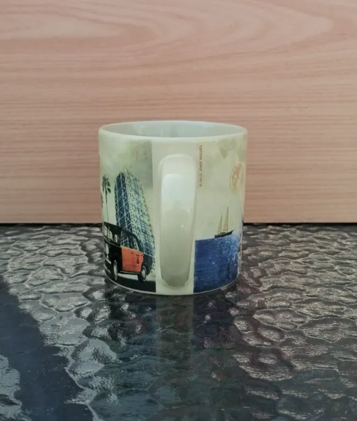 Mug Jordi Nogués motif Barcelona. - photo numéro 4