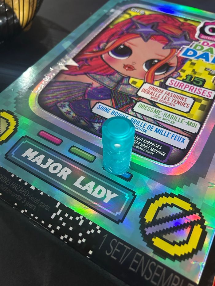 Poupée lol - photo numéro 2