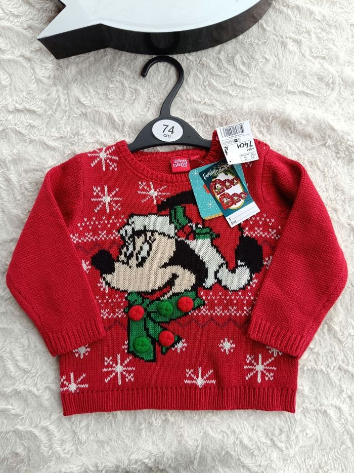 Pull de Noël Minnie Mère Père Noël Fille 9 mois Disney Baby - photo numéro 2