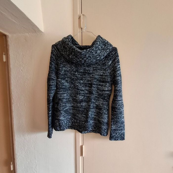Pull chaud col roulé - photo numéro 2