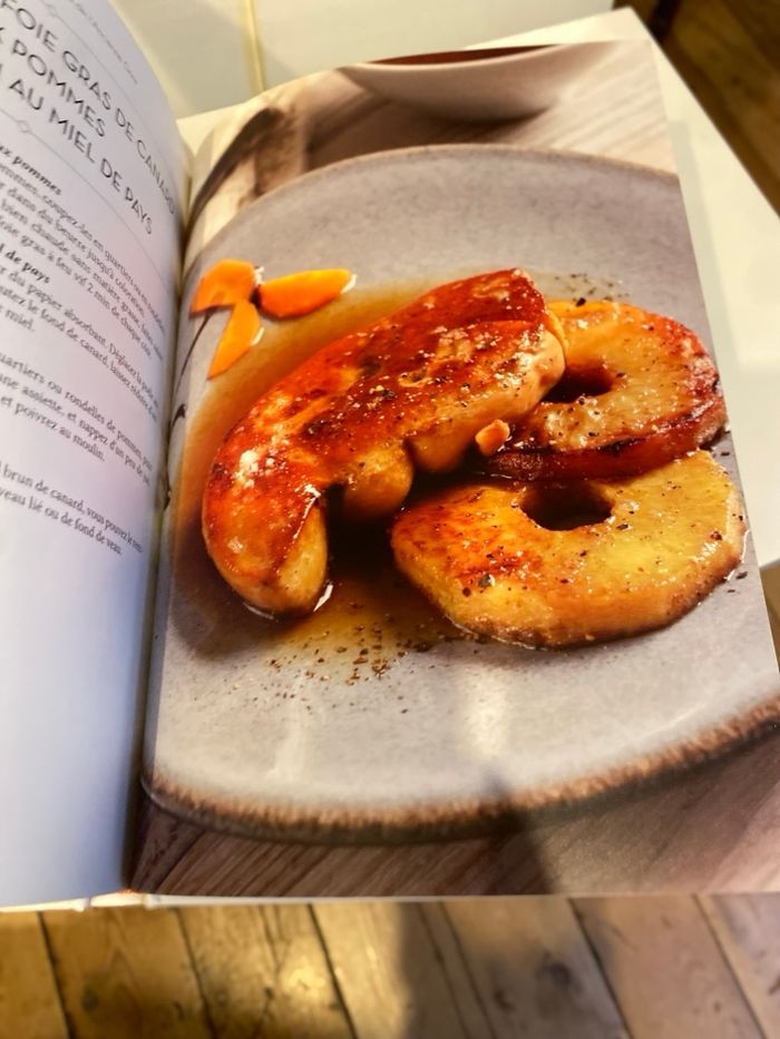 Livre de cuisine le foie gras du Périgord sublimé par ses chefs - photo numéro 9