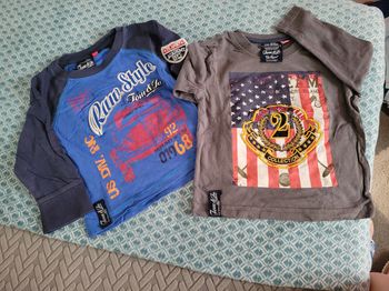 Lot 2 T-shirts manches longues 24mois