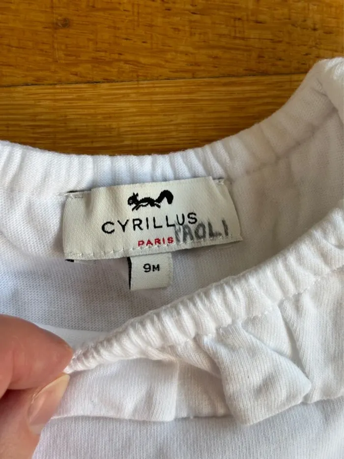 T-shirt Cyrillus 9 mois parfait état - photo numéro 2