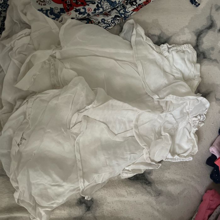 Lot robe fille - photo numéro 2