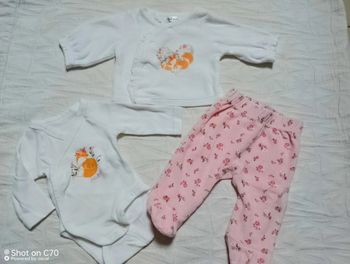 Gemo ensemble pyjama velours 2 pieces et body