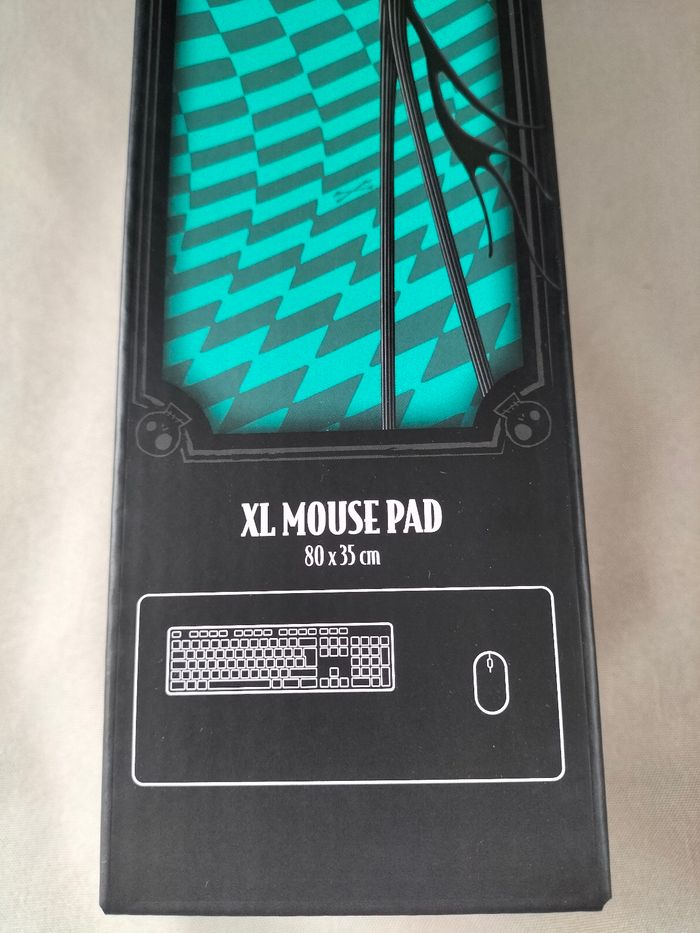 🖤 Tapis de bureau XL Mr Jack - Disney - Neuf 🖤 - photo numéro 3