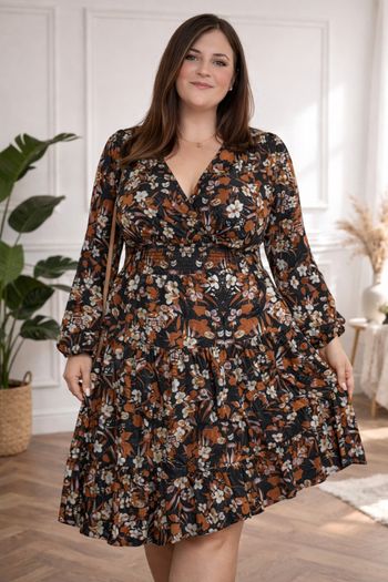 Robe bohème fleurie manches longues noire et multicolore Femme taille 54 marque Boohoo 💍 