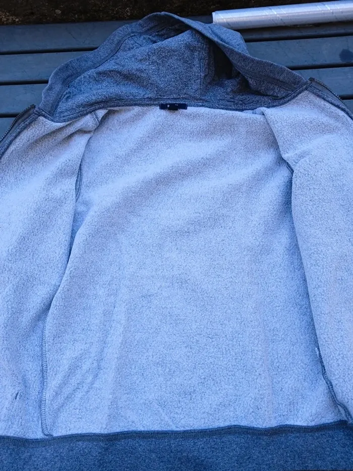 Lot gilet jumeaux - photo numéro 5