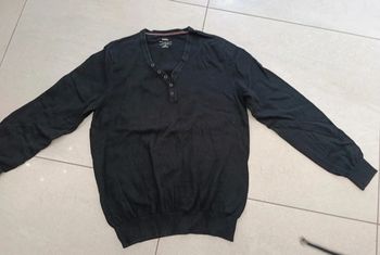 Pull col V homme t.M