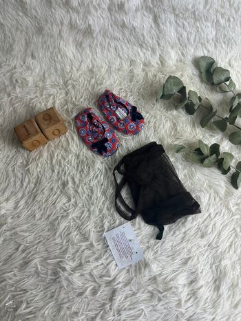 Paire de chaussures bébé Georges & Rosalie taille 19 coloris bleu et rouge
