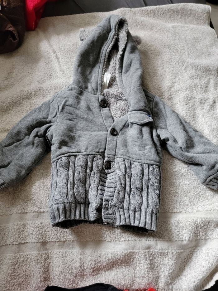 Lot de 8 pulls garçon 6 mois