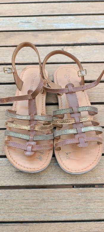 Sandales marron dorée