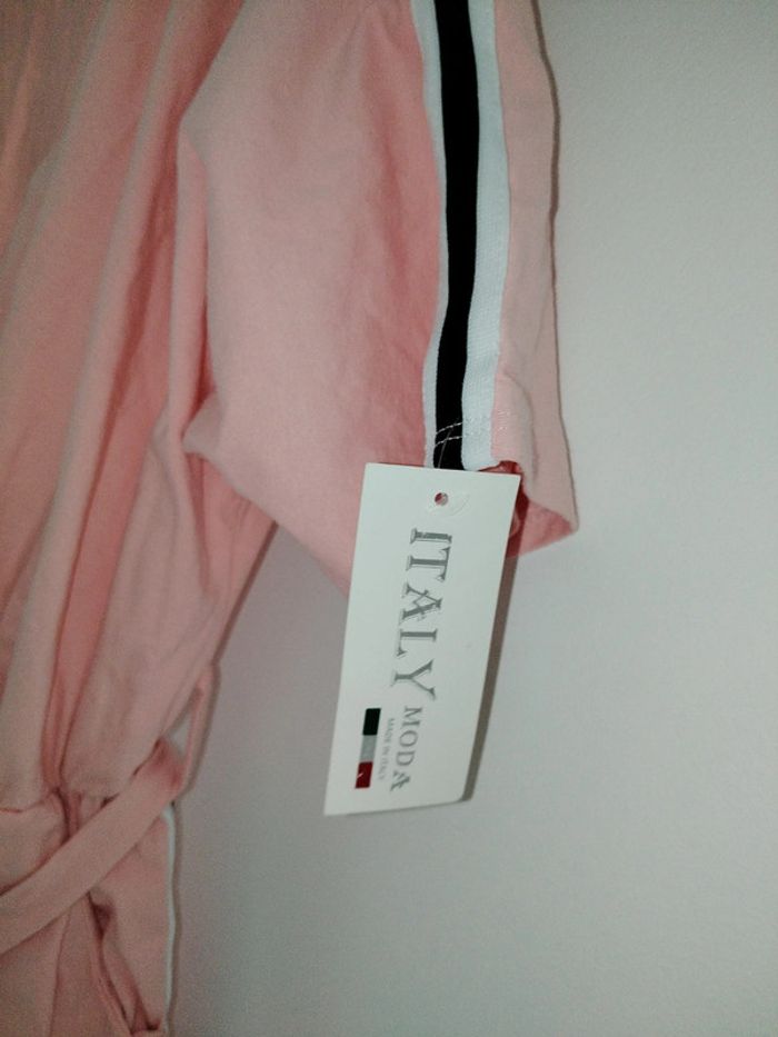 Combishort manches courtes rose à bandes noires et blanches - photo numéro 3