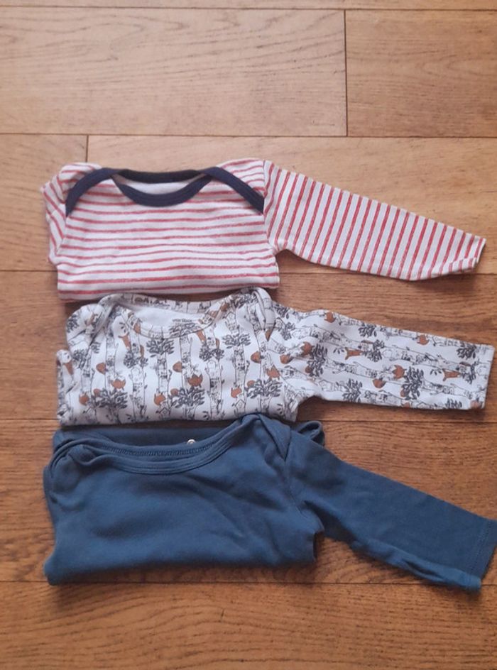 3 bodys garcon fille 12 mois bleu blanc rouge rayé foret