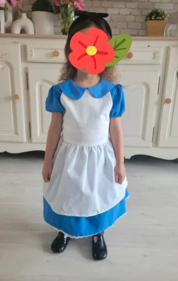 Robe Alice au pays des merveilles