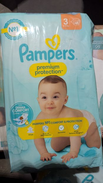 Couches Pampers premuim T3(6-10kg)
