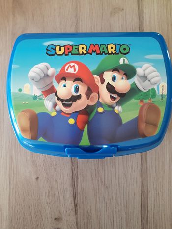 Boite a goute Mario et Luigi