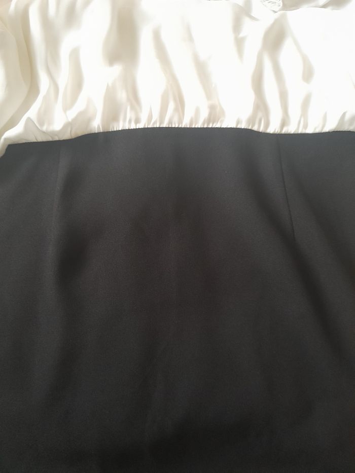 Belle robe noir et blanc taille 46 - photo numéro 6