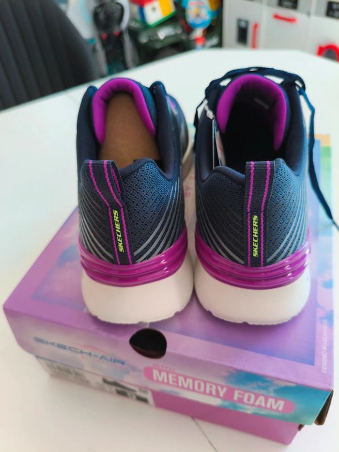 Skechers taille 39 - photo numéro 3
