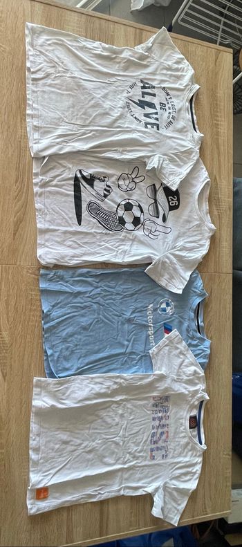 Lot de 4 tshirts garcon