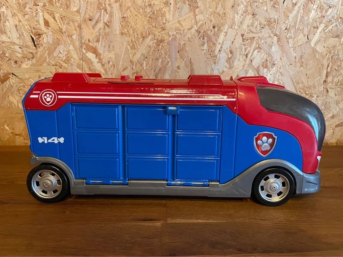 Camion Mission Cruiser sonore avec sa carte magique avec 9 personnages - photo numéro 11