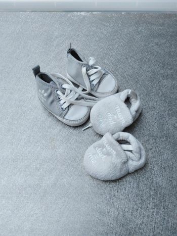 Lot 0-3 mois mixte basket et chaussons bébé Kitchoun